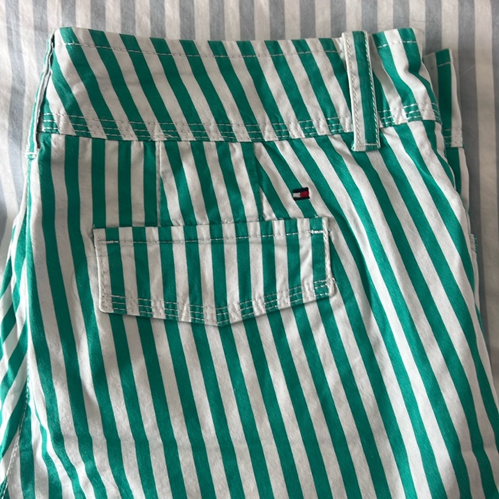 Tommy Hilfiger Shorts size 4